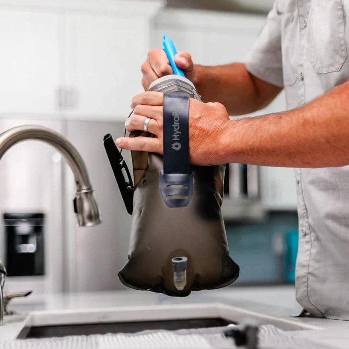 HydraPak Reservoir/Water Storage Cleaning Kit - Image 2