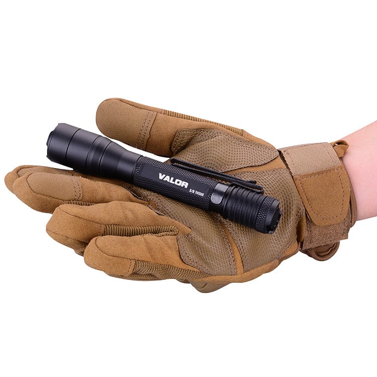 Powertac Valor 800 Lumen Flashlight - Image 3