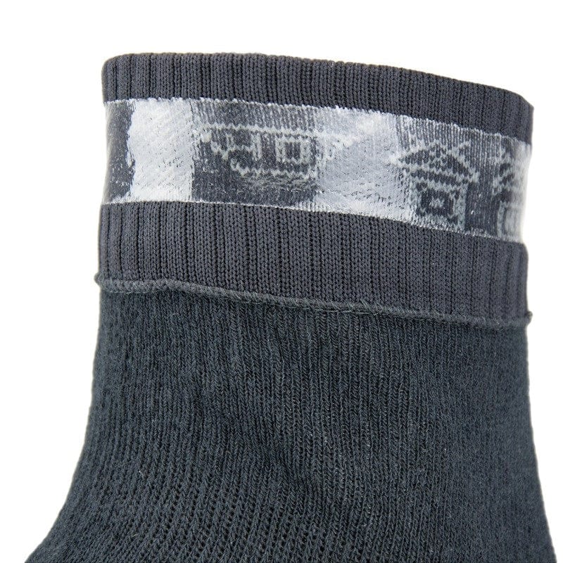 Sealskinz Waterproof Warm Weather Ankle Length Sock with Hydrostop - Image 2